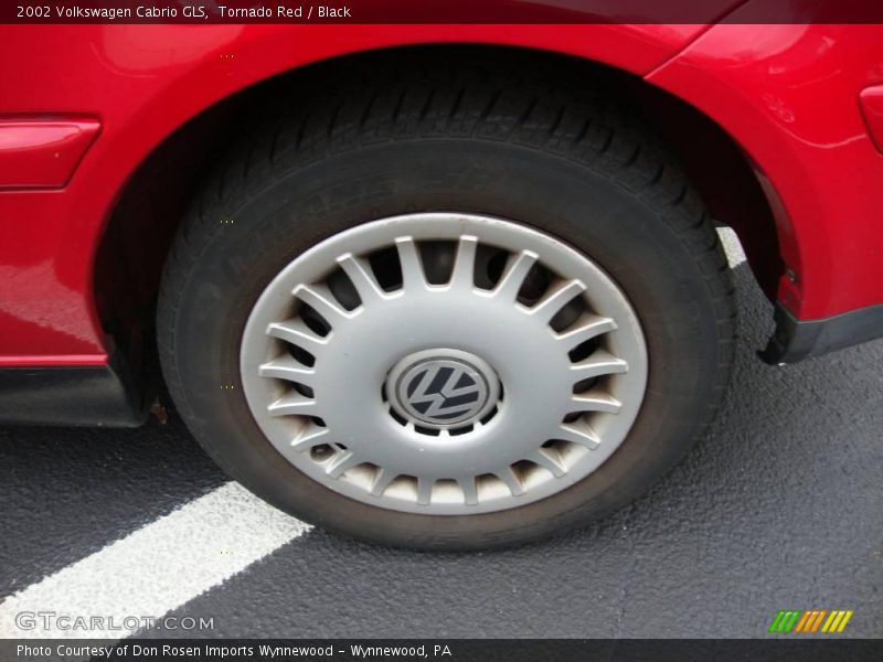 Tornado Red / Black 2002 Volkswagen Cabrio GLS