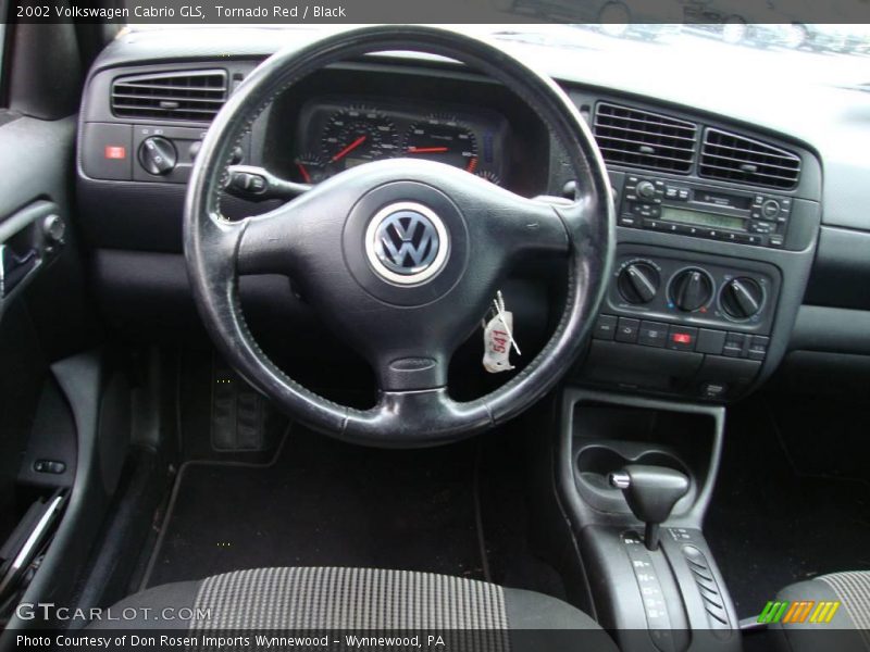 Tornado Red / Black 2002 Volkswagen Cabrio GLS