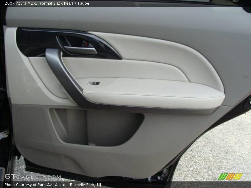 Formal Black Pearl / Taupe 2007 Acura MDX