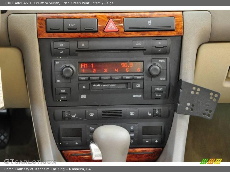 Irish Green Pearl Effect / Beige 2003 Audi A6 3.0 quattro Sedan