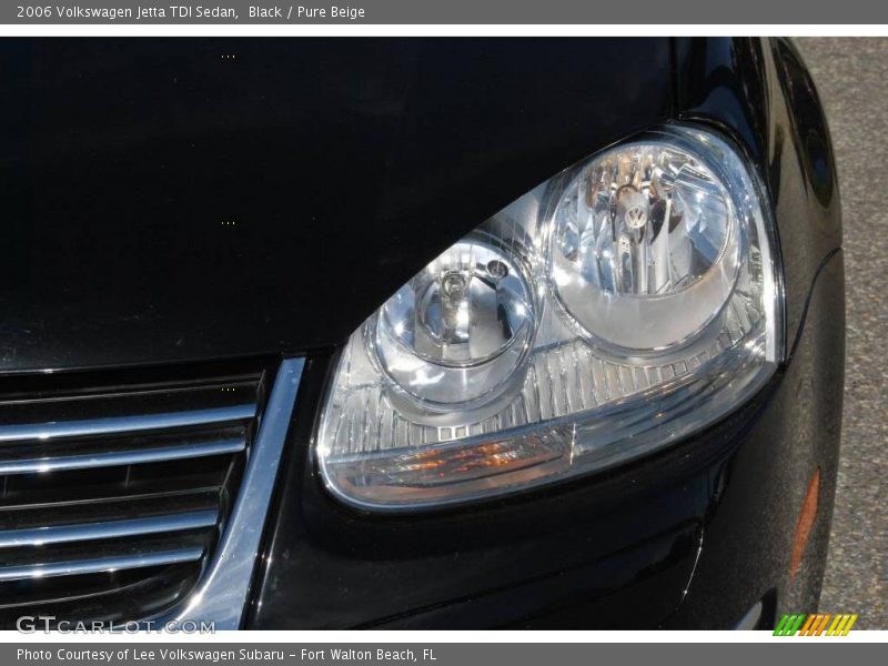 Black / Pure Beige 2006 Volkswagen Jetta TDI Sedan