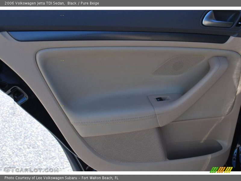 Black / Pure Beige 2006 Volkswagen Jetta TDI Sedan