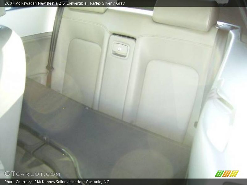 Reflex Silver / Grey 2007 Volkswagen New Beetle 2.5 Convertible