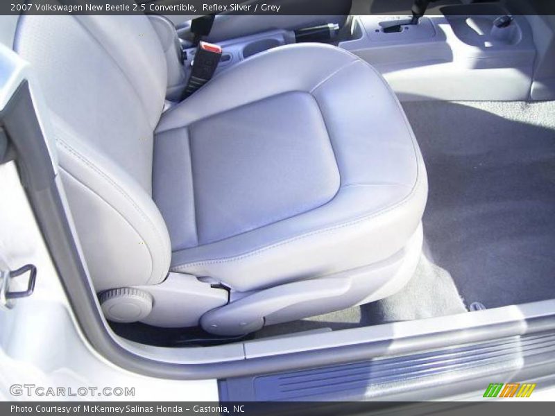 Reflex Silver / Grey 2007 Volkswagen New Beetle 2.5 Convertible