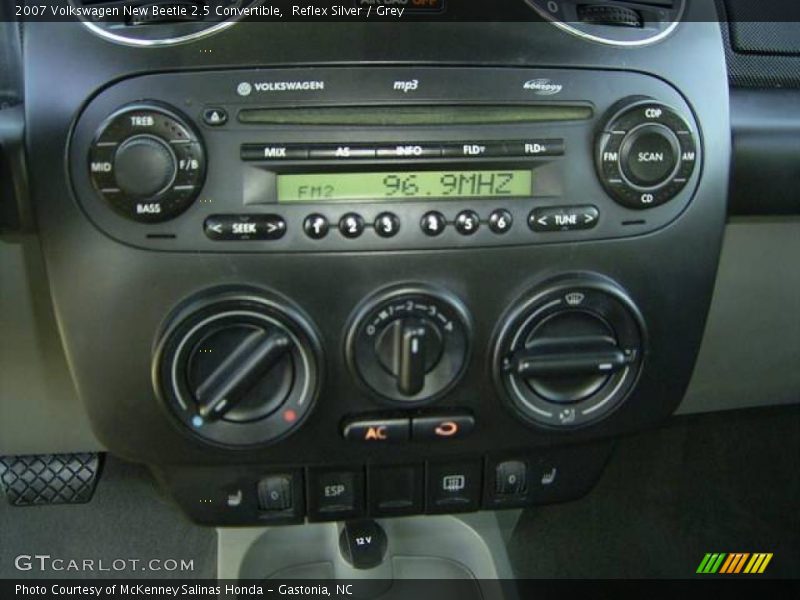 Reflex Silver / Grey 2007 Volkswagen New Beetle 2.5 Convertible