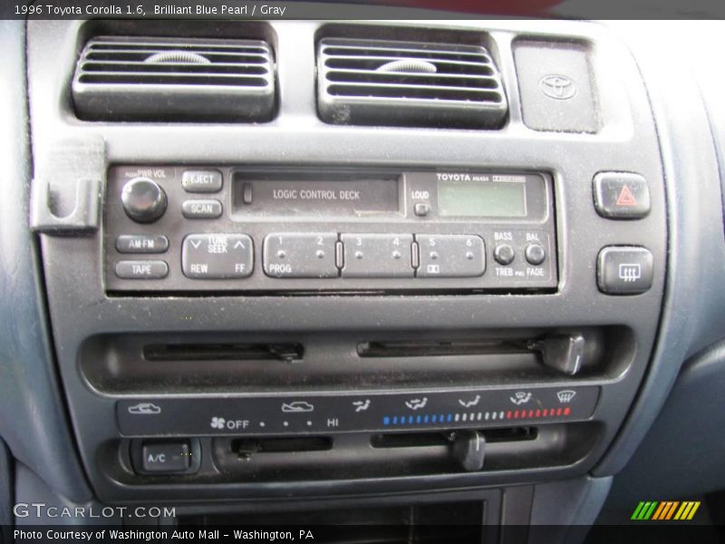 Brilliant Blue Pearl / Gray 1996 Toyota Corolla 1.6