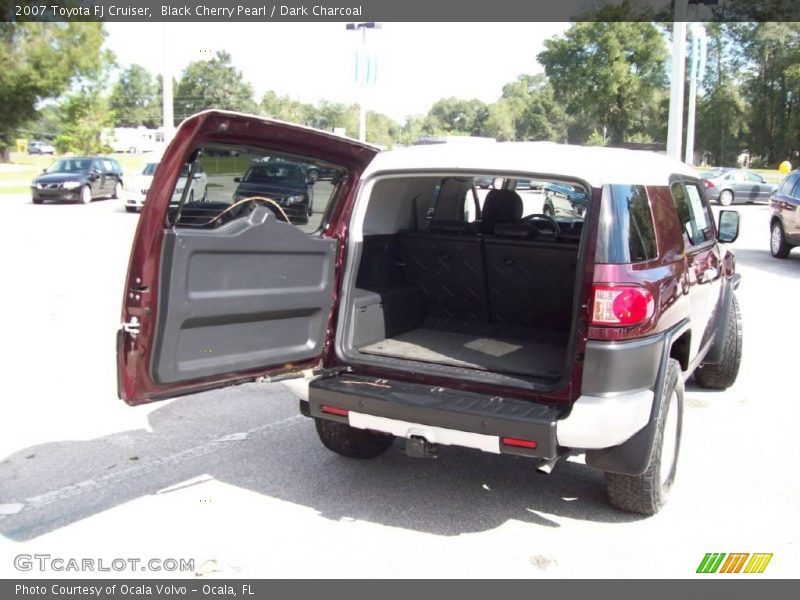 Black Cherry Pearl / Dark Charcoal 2007 Toyota FJ Cruiser