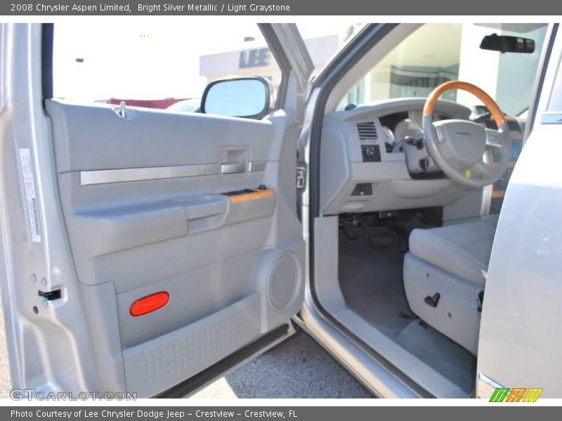 Bright Silver Metallic / Light Graystone 2008 Chrysler Aspen Limited