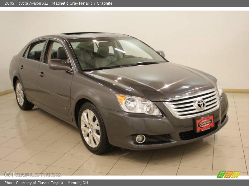 Magnetic Gray Metallic / Graphite 2009 Toyota Avalon XLS