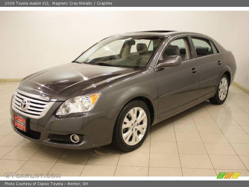 Magnetic Gray Metallic / Graphite 2009 Toyota Avalon XLS