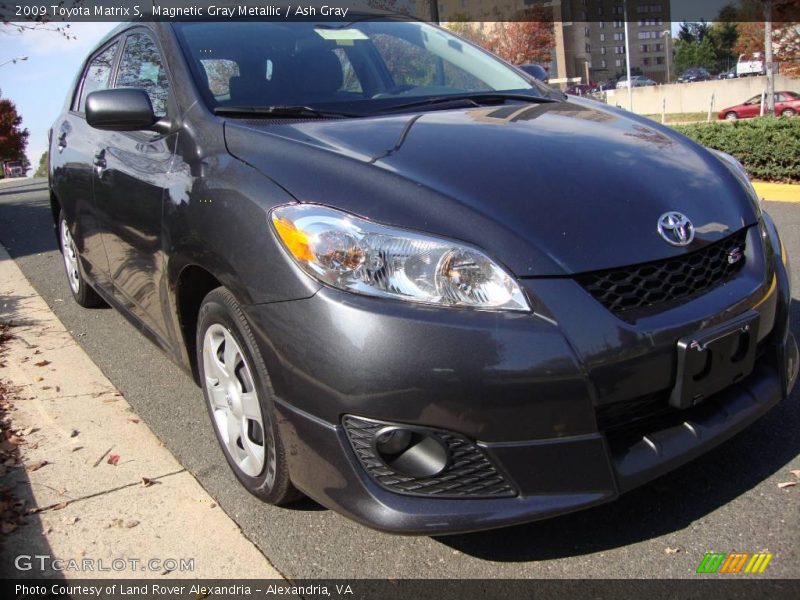 Magnetic Gray Metallic / Ash Gray 2009 Toyota Matrix S