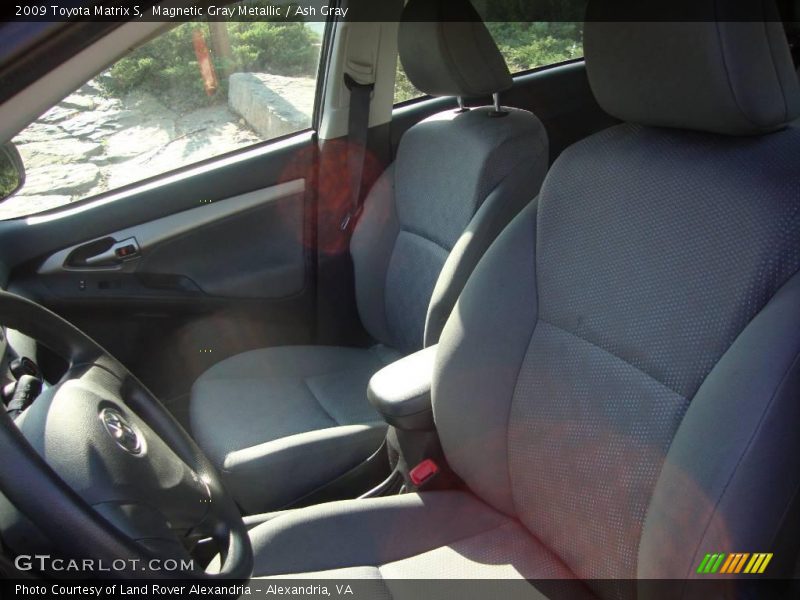 Magnetic Gray Metallic / Ash Gray 2009 Toyota Matrix S
