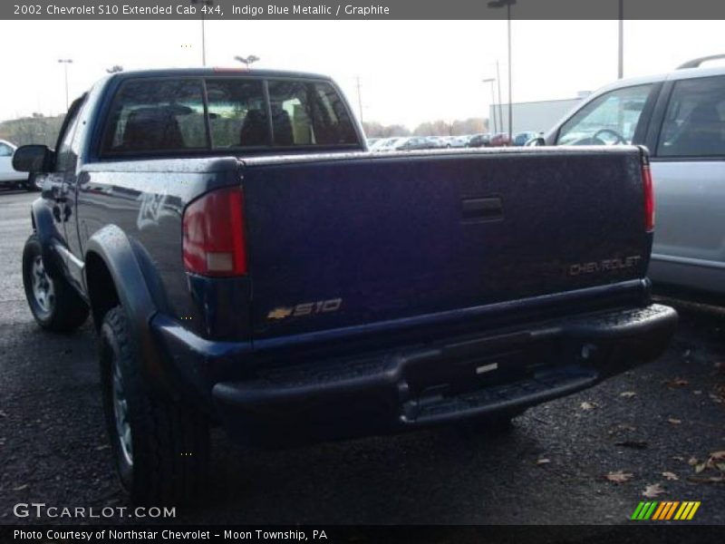 Indigo Blue Metallic / Graphite 2002 Chevrolet S10 Extended Cab 4x4