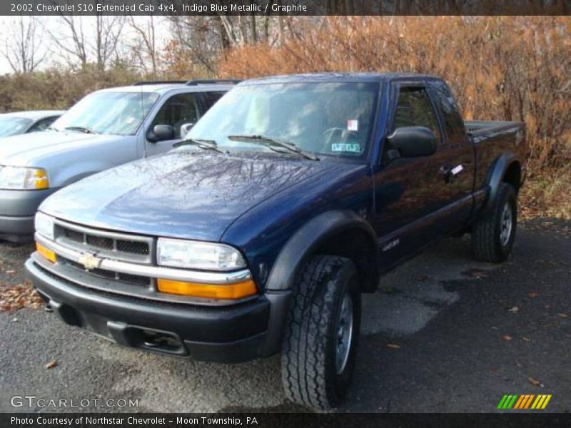 Indigo Blue Metallic / Graphite 2002 Chevrolet S10 Extended Cab 4x4