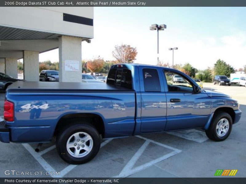 Atlantic Blue Pearl / Medium Slate Gray 2006 Dodge Dakota ST Club Cab 4x4