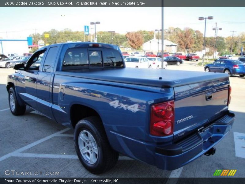 Atlantic Blue Pearl / Medium Slate Gray 2006 Dodge Dakota ST Club Cab 4x4
