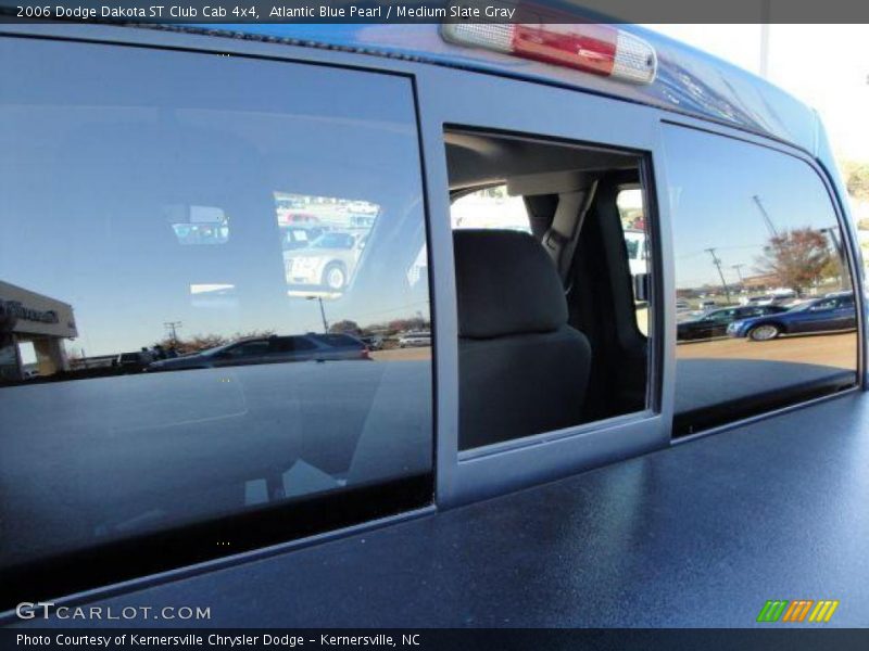 Atlantic Blue Pearl / Medium Slate Gray 2006 Dodge Dakota ST Club Cab 4x4