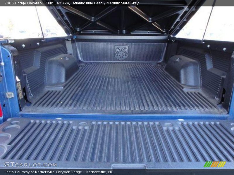 Atlantic Blue Pearl / Medium Slate Gray 2006 Dodge Dakota ST Club Cab 4x4