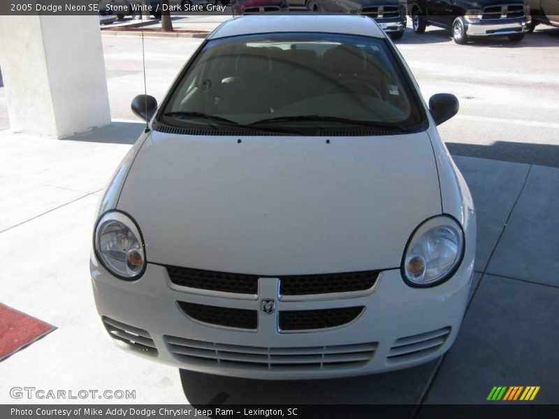Stone White / Dark Slate Gray 2005 Dodge Neon SE