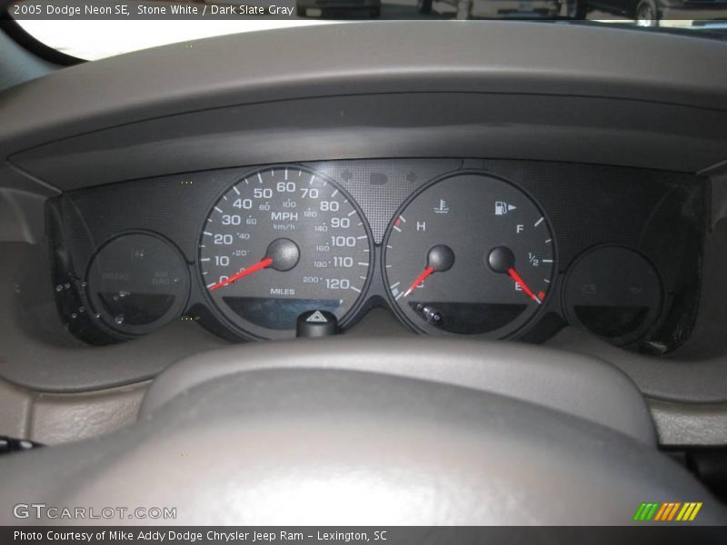 Stone White / Dark Slate Gray 2005 Dodge Neon SE