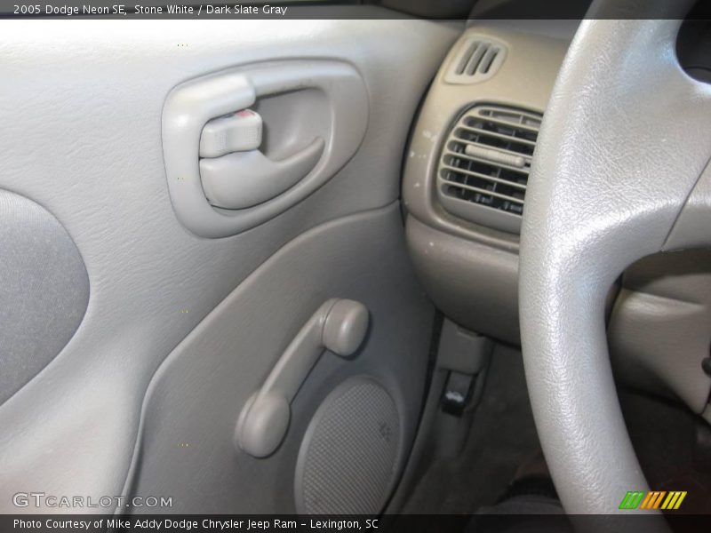 Stone White / Dark Slate Gray 2005 Dodge Neon SE