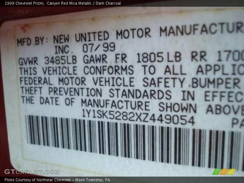 Canyon Red Mica Metallic / Dark Charcoal 1999 Chevrolet Prizm