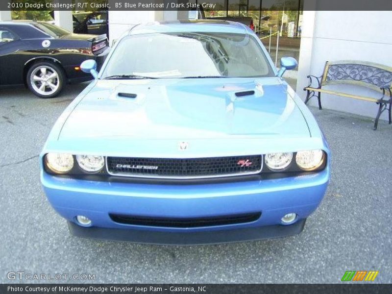 B5 Blue Pearlcoat / Dark Slate Gray 2010 Dodge Challenger R/T Classic