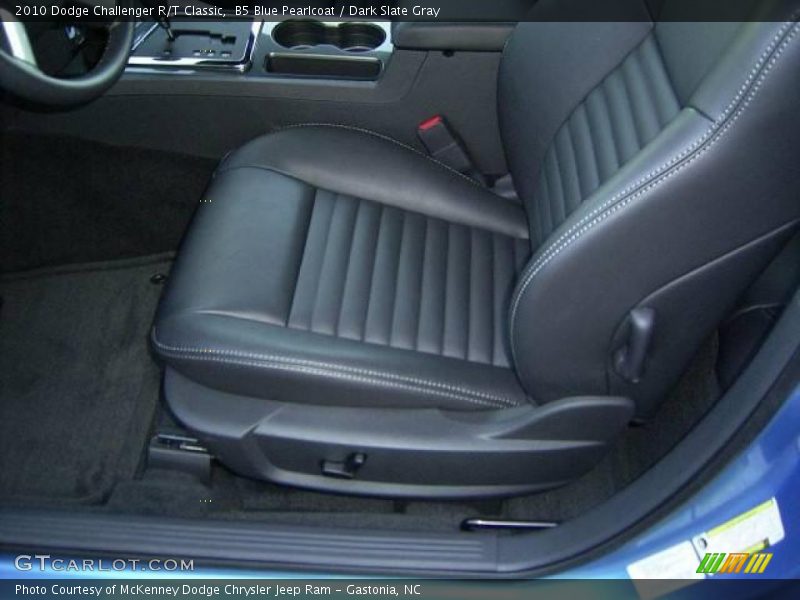 B5 Blue Pearlcoat / Dark Slate Gray 2010 Dodge Challenger R/T Classic