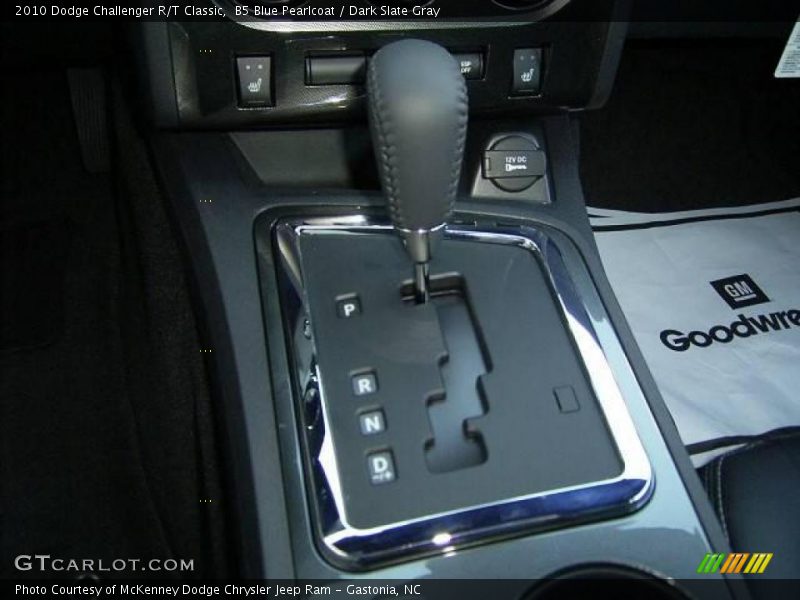 B5 Blue Pearlcoat / Dark Slate Gray 2010 Dodge Challenger R/T Classic