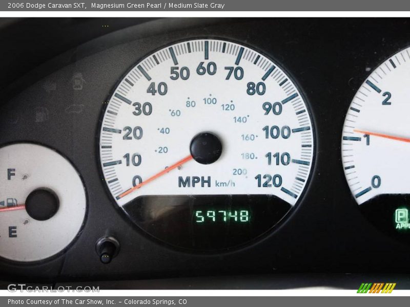 Magnesium Green Pearl / Medium Slate Gray 2006 Dodge Caravan SXT