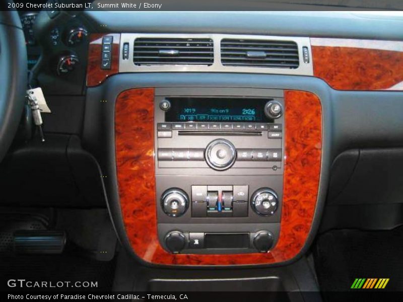 Summit White / Ebony 2009 Chevrolet Suburban LT