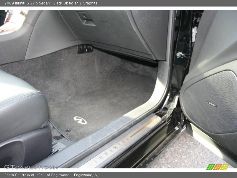 Black Obsidian / Graphite 2009 Infiniti G 37 x Sedan