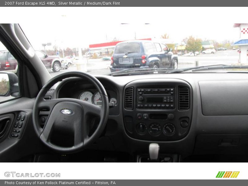 Silver Metallic / Medium/Dark Flint 2007 Ford Escape XLS 4WD