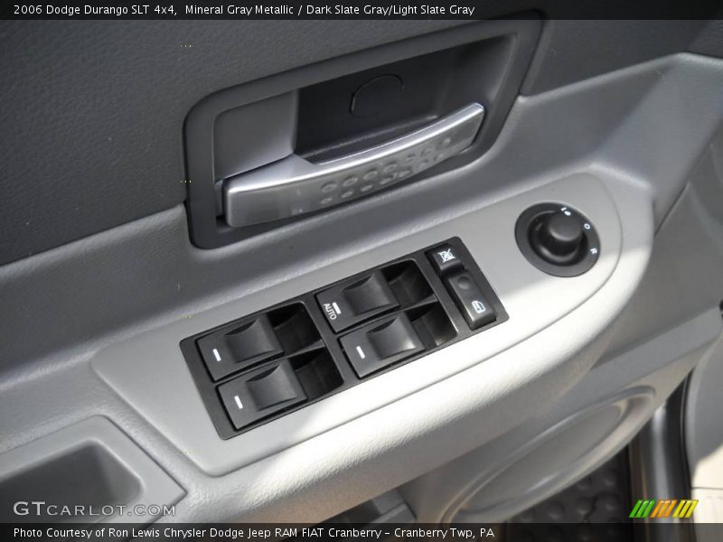 Mineral Gray Metallic / Dark Slate Gray/Light Slate Gray 2006 Dodge Durango SLT 4x4