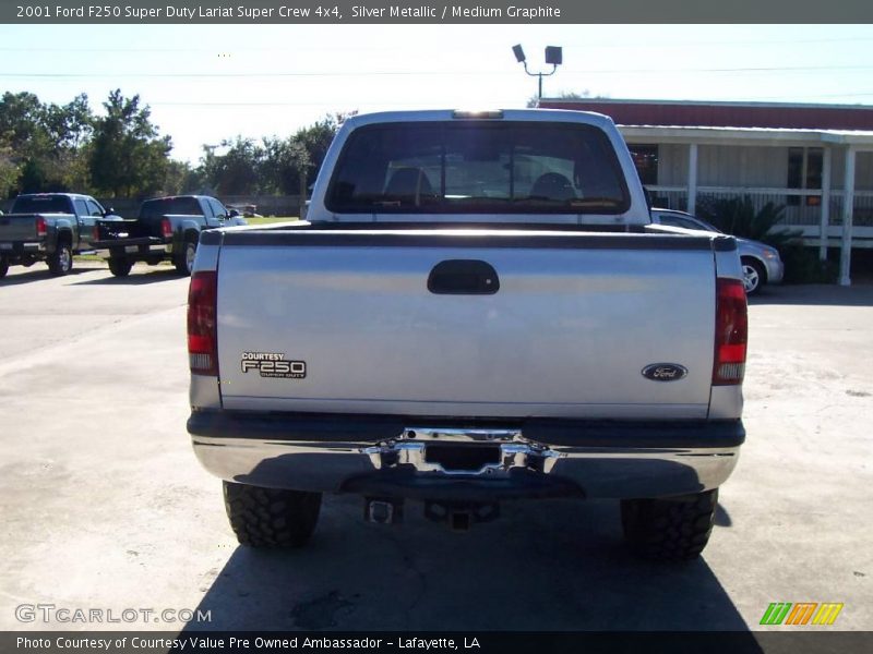 Silver Metallic / Medium Graphite 2001 Ford F250 Super Duty Lariat Super Crew 4x4