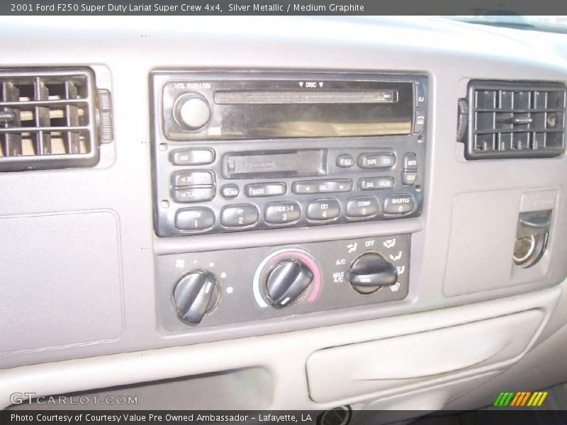 Silver Metallic / Medium Graphite 2001 Ford F250 Super Duty Lariat Super Crew 4x4