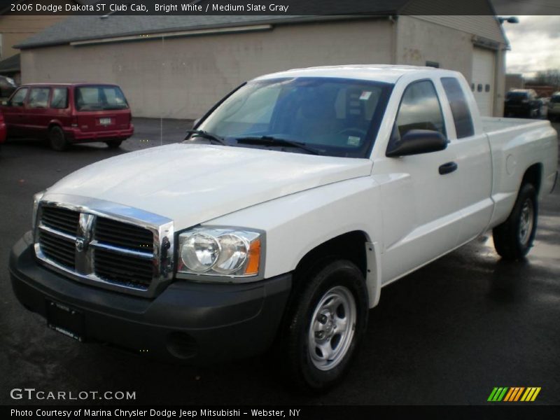 Bright White / Medium Slate Gray 2006 Dodge Dakota ST Club Cab