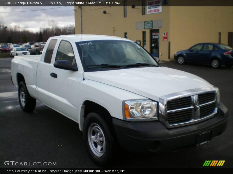 Bright White / Medium Slate Gray 2006 Dodge Dakota ST Club Cab