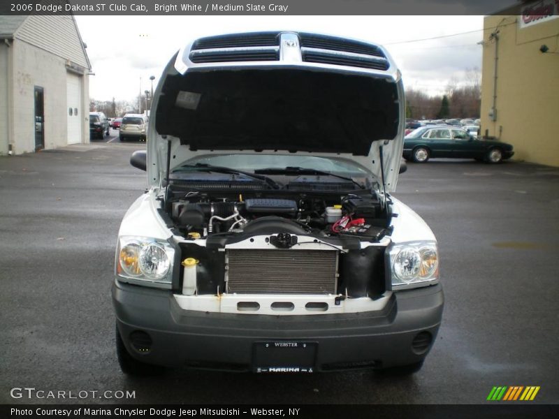 Bright White / Medium Slate Gray 2006 Dodge Dakota ST Club Cab