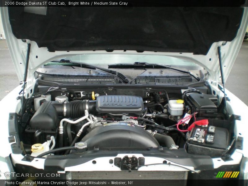 Bright White / Medium Slate Gray 2006 Dodge Dakota ST Club Cab