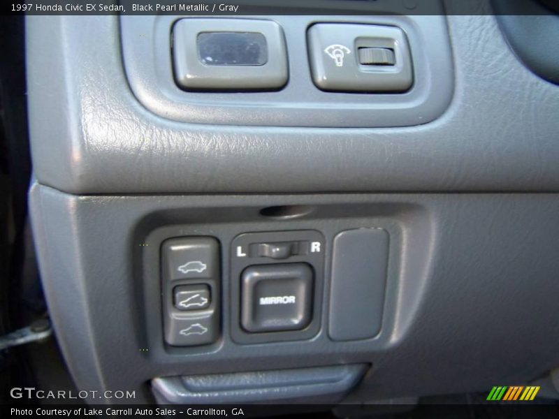 Black Pearl Metallic / Gray 1997 Honda Civic EX Sedan