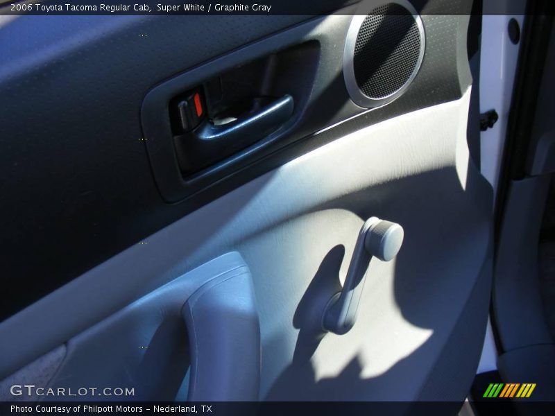 Super White / Graphite Gray 2006 Toyota Tacoma Regular Cab