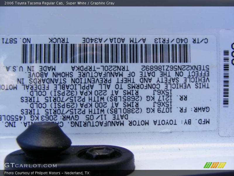 Super White / Graphite Gray 2006 Toyota Tacoma Regular Cab