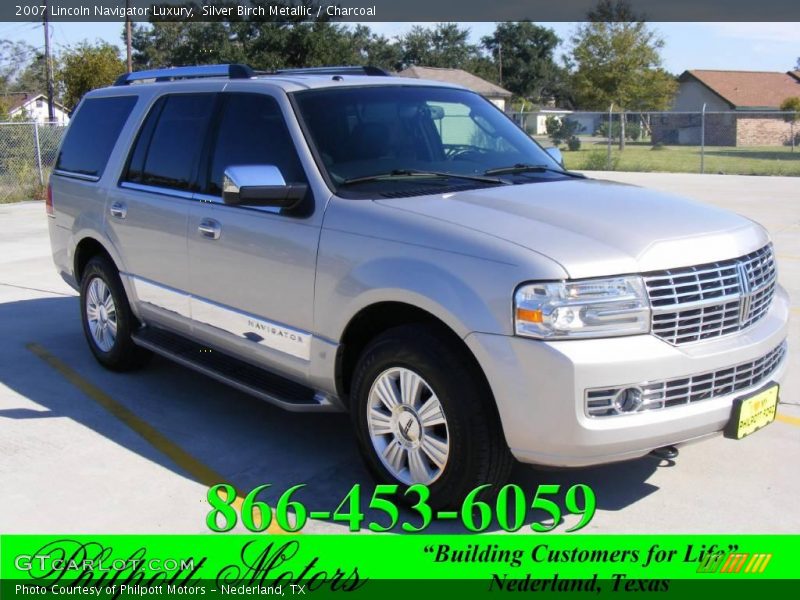 Silver Birch Metallic / Charcoal 2007 Lincoln Navigator Luxury