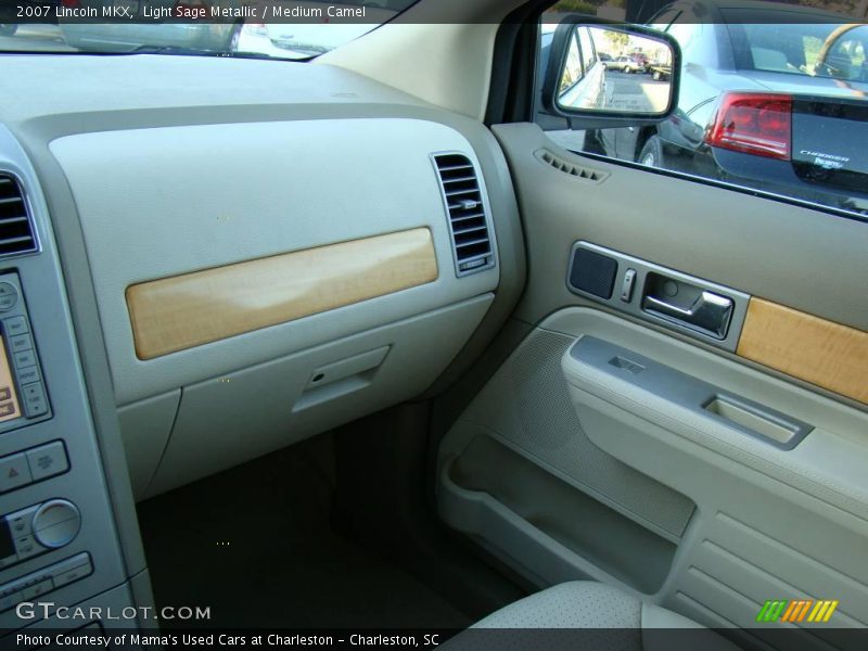 Light Sage Metallic / Medium Camel 2007 Lincoln MKX