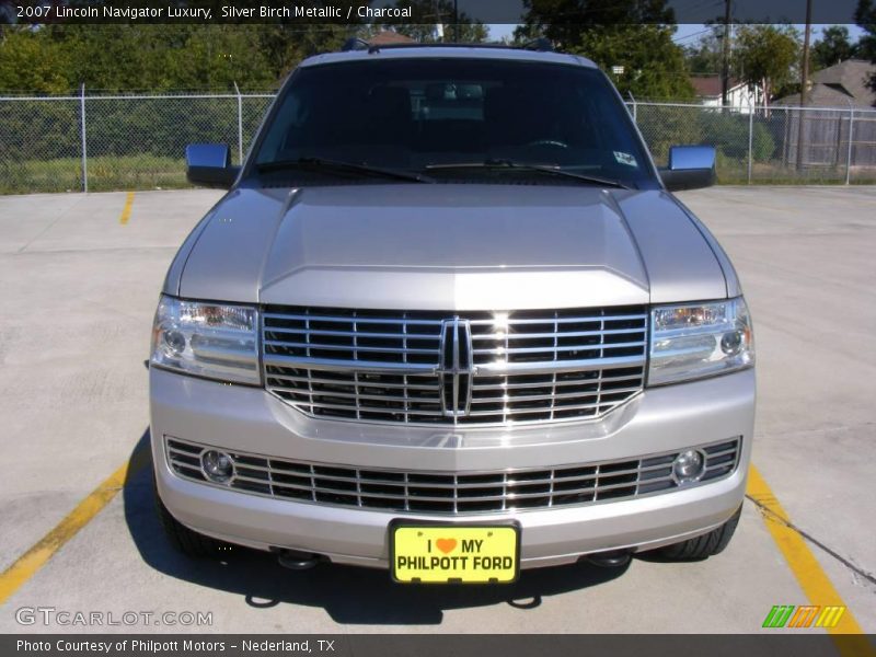 Silver Birch Metallic / Charcoal 2007 Lincoln Navigator Luxury