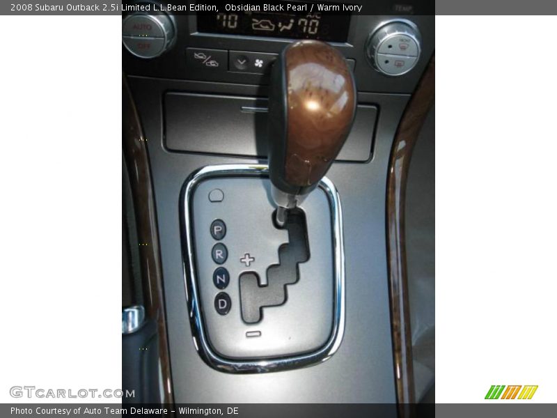 Obsidian Black Pearl / Warm Ivory 2008 Subaru Outback 2.5i Limited L.L.Bean Edition