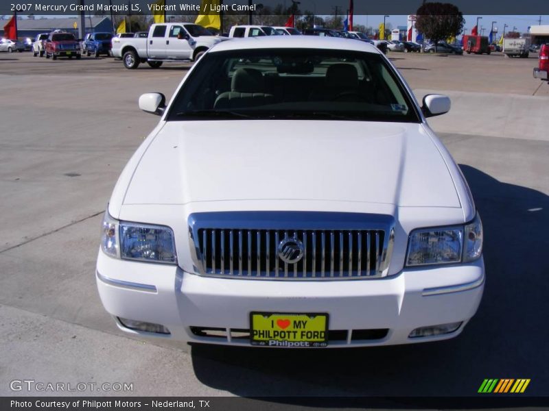 Vibrant White / Light Camel 2007 Mercury Grand Marquis LS
