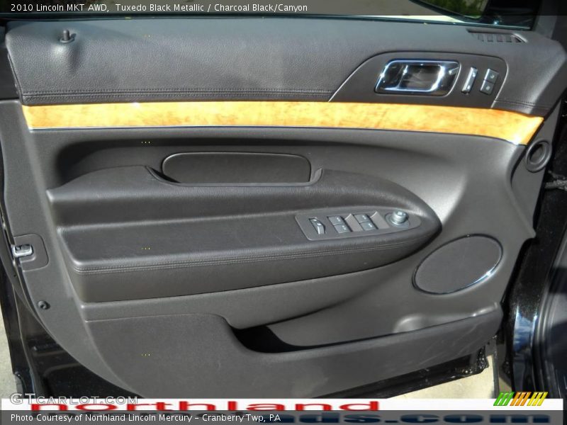 Tuxedo Black Metallic / Charcoal Black/Canyon 2010 Lincoln MKT AWD