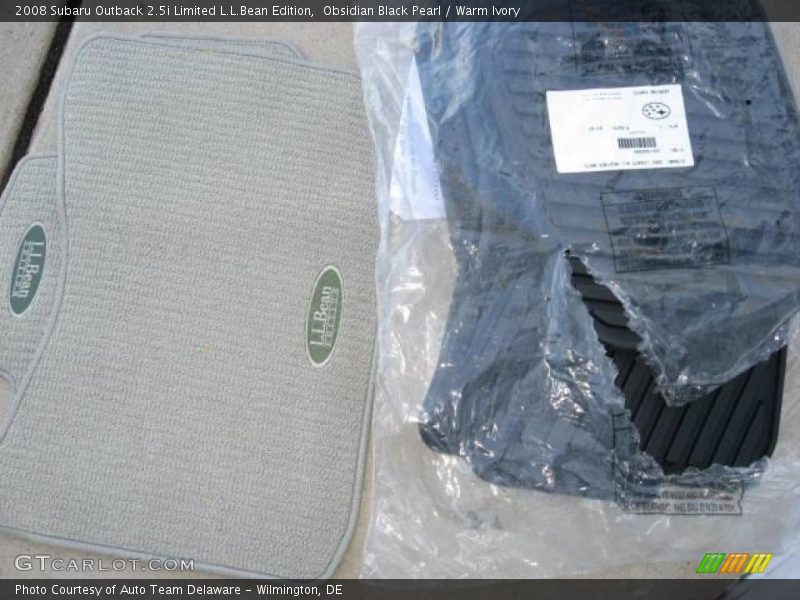 Obsidian Black Pearl / Warm Ivory 2008 Subaru Outback 2.5i Limited L.L.Bean Edition